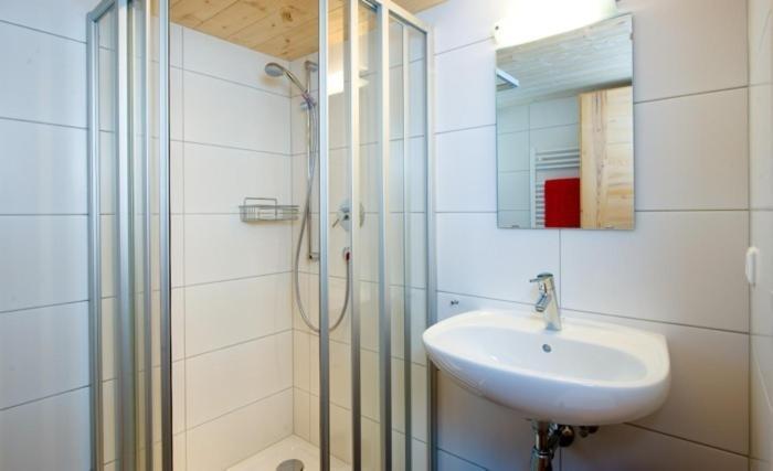 Haus Gaudenz Apartment Warth  Room photo